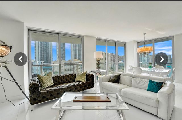 Departamento en Hallandale Beach, foto 4 de 22