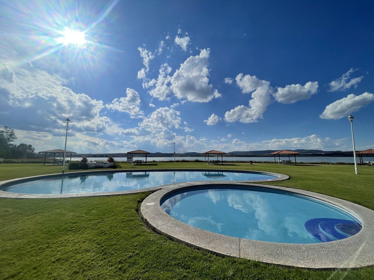 Terreno en Venta en Fraccionamiento Ribera del Lago Acatlan de Juarez, foto 1 de 13