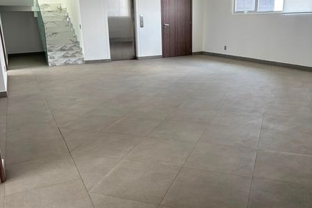 Exclusivo Penthouse en Bosque Real