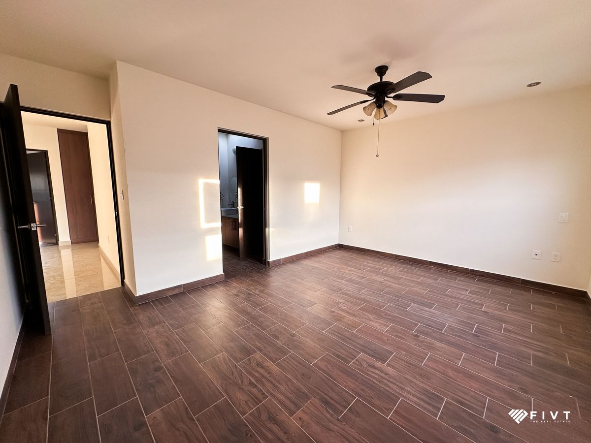 House in Altozano el Nuevo Querétaro, Querétaro, photo 5 of 18