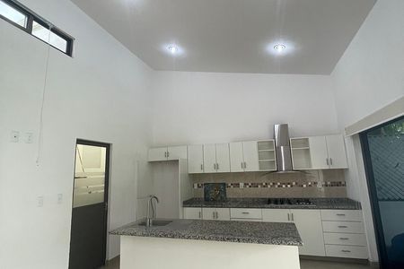 Casa de Una Planta con Jardín y Alberca | Lomas de Cocoyoc