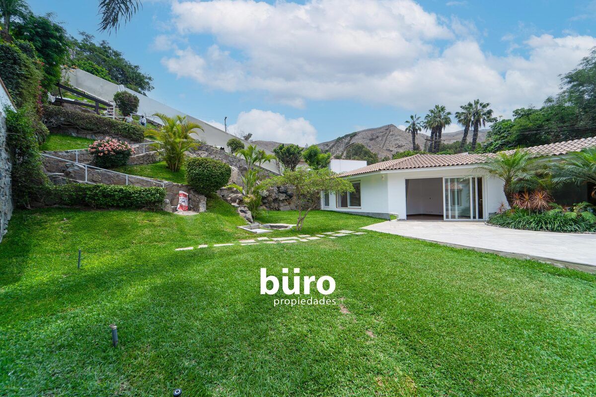 1 de 29: Amplio Jardín