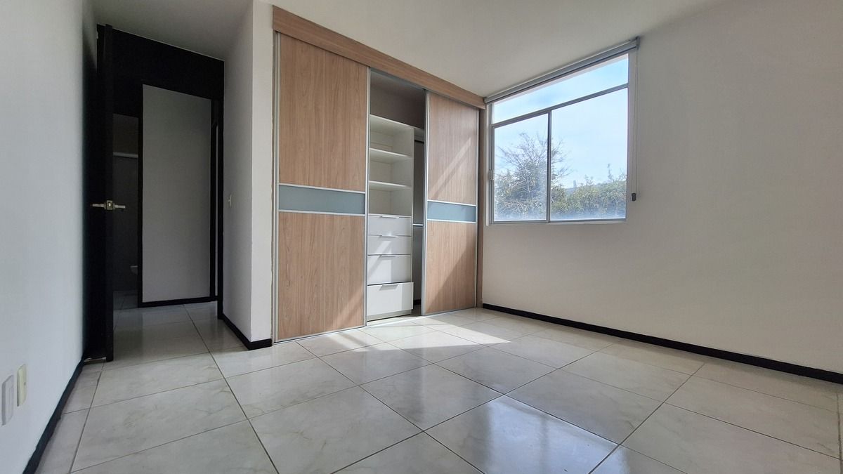 8 de 34: Venta Casa, 3 recamaras Corregidora Queretaro