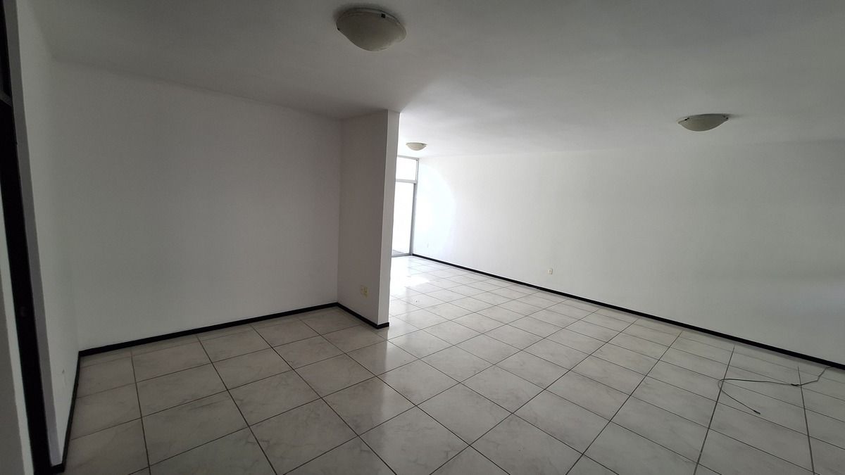 13 de 34: Venta Casa, 3 recamaras Corregidora Queretaro