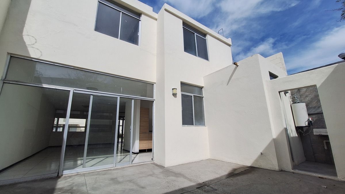 21 de 34: Venta Casa, 3 recamaras Corregidora Queretaro