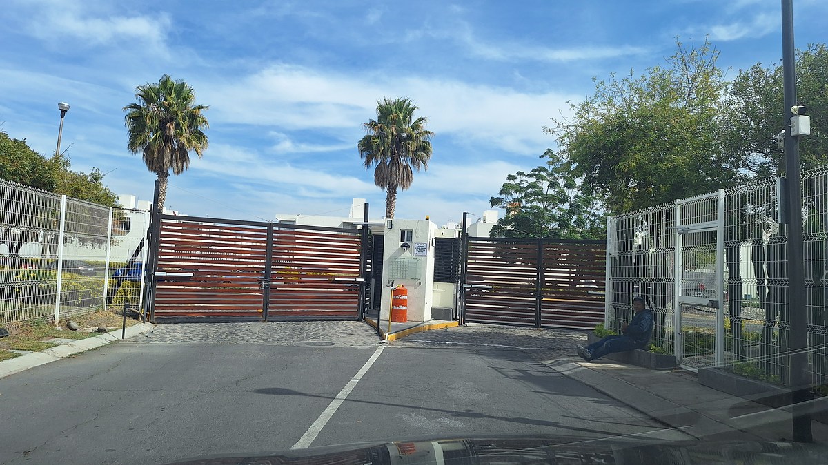 33 de 34: Venta Casa, 3 recamaras Corregidora Queretaro