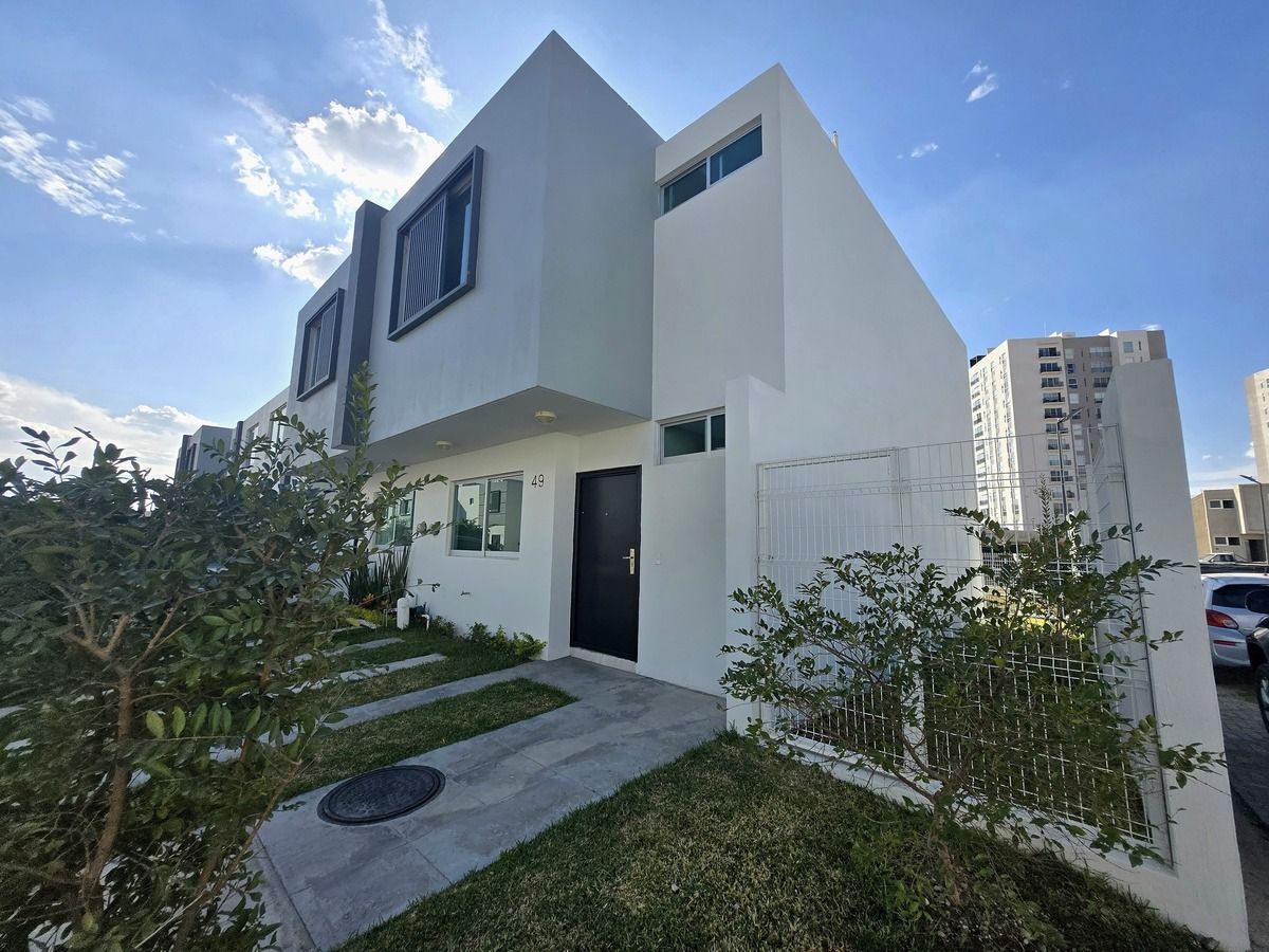 Casa en Renta Residencial Roble, muy cercana a Bugambilias, foto 1 de 30