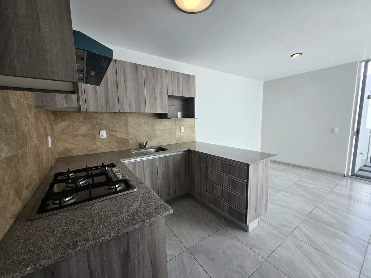 Casa en Francisco Sarabia, Zapopan, foto 10 de 30