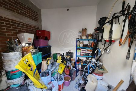 CASA EN VENTA EN COL. GABRIEL TEPEPA, CUAUTLA, MOR. CON DEPARTAMENTO Y JARDÍN