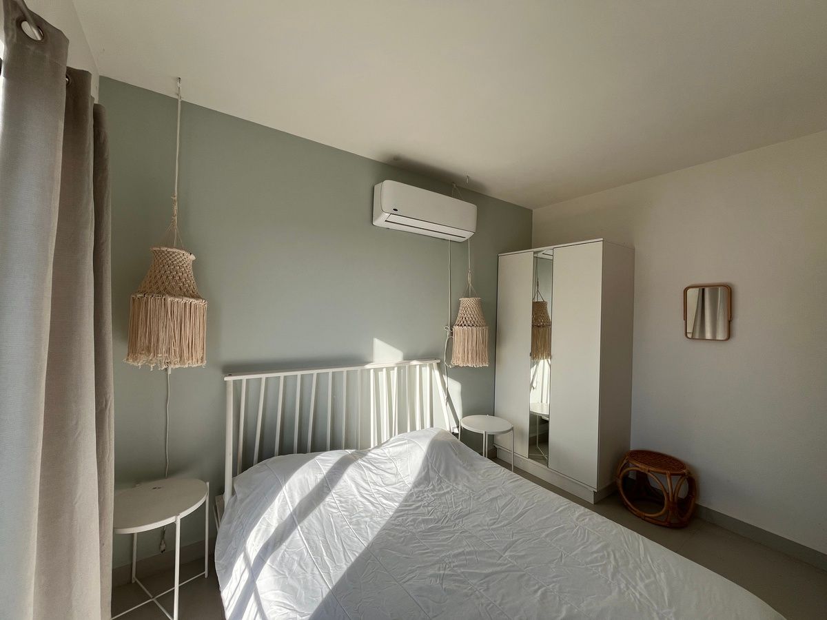 14 de 32: Cuenta con su propio baño completo.