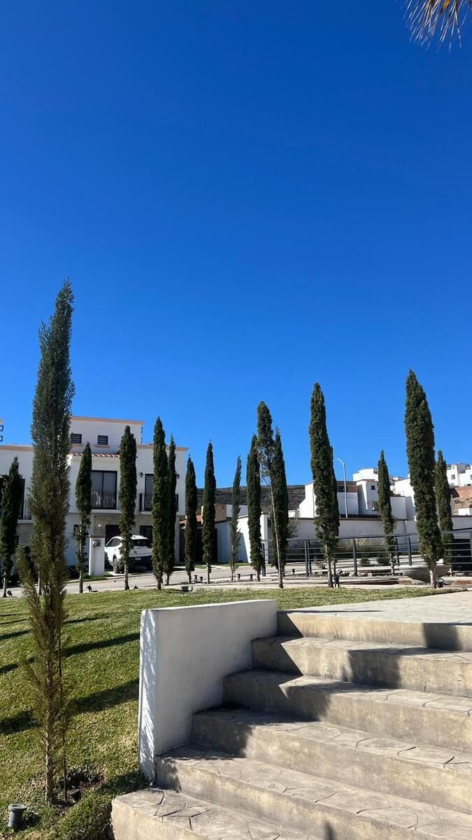 27 de 32: El fraccionamiento es seguro, limpio, y lleno de verde.