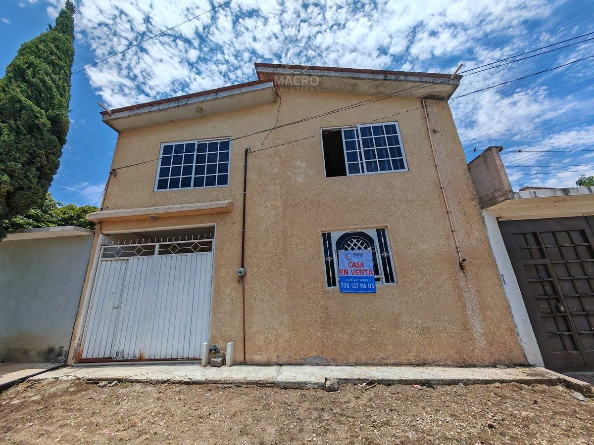 CASA À VENDA NA COL. TETELCINGO, CUAUTLA, MOR. COM UM AMPLo JARDIM., foto 1 de 17