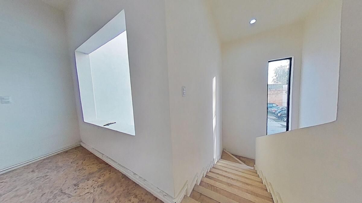 18 de 20: Escaleras de acceso