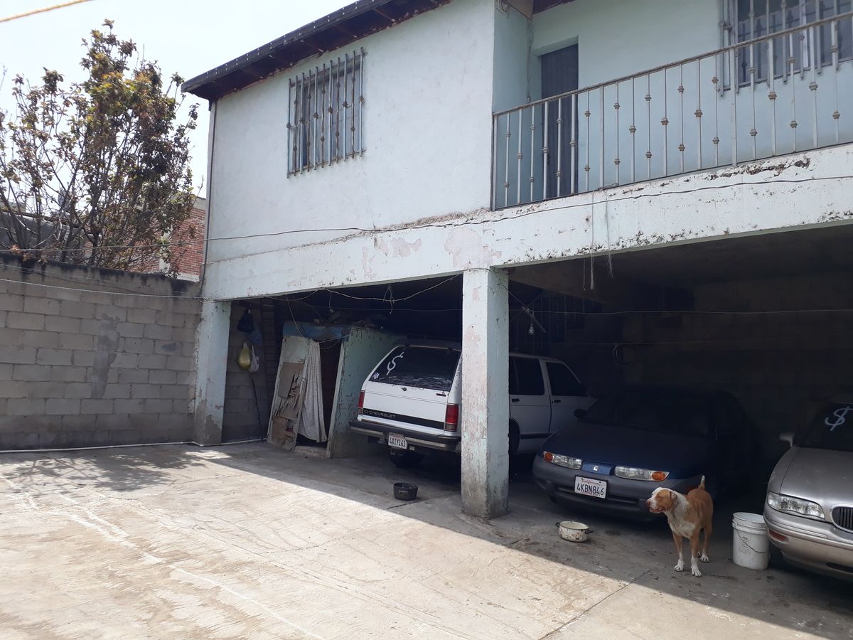 3 de 4: Construccion de material 