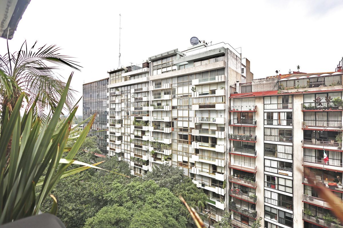 9 de 42