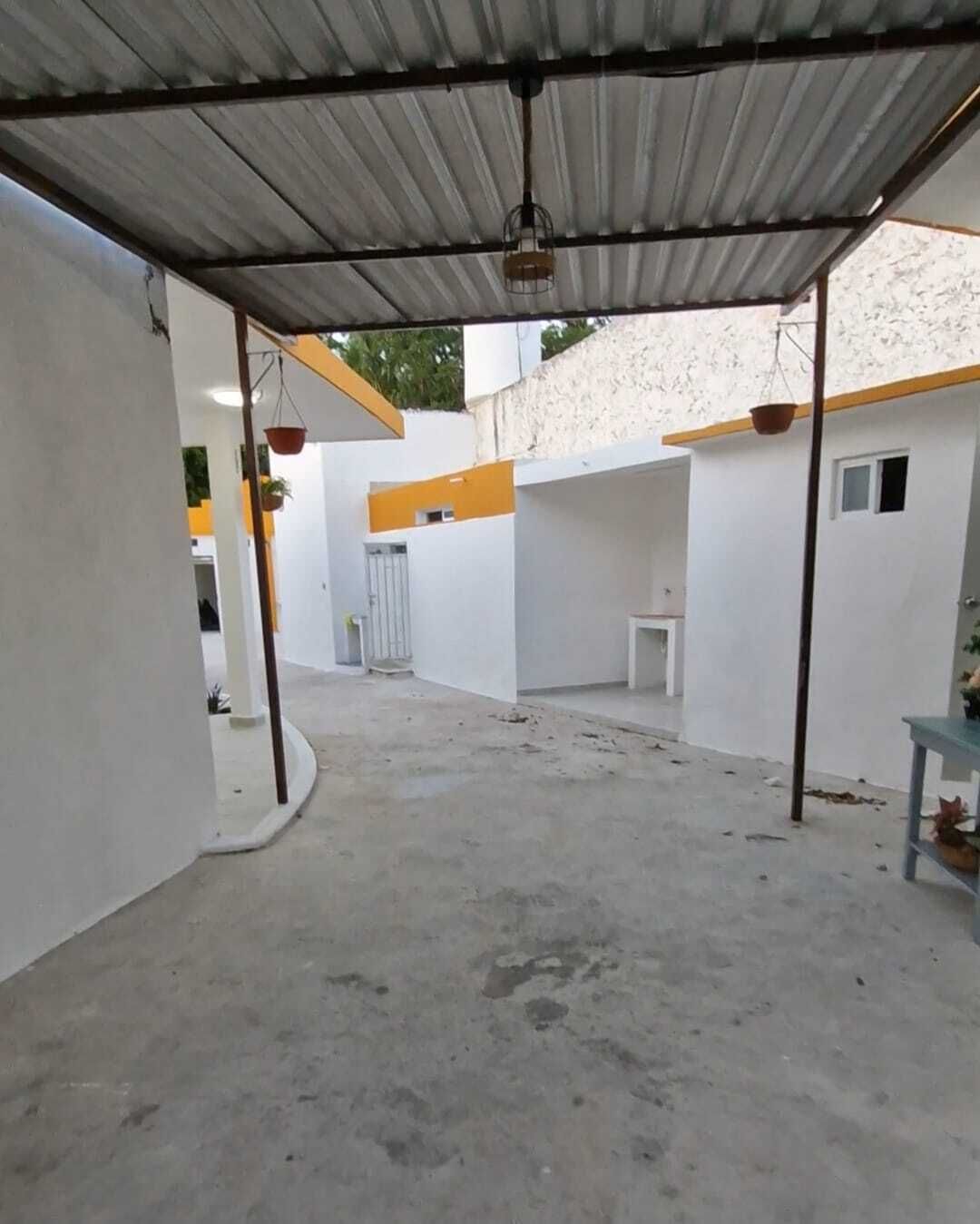 14 de 24: LAVADERO CENTRAL