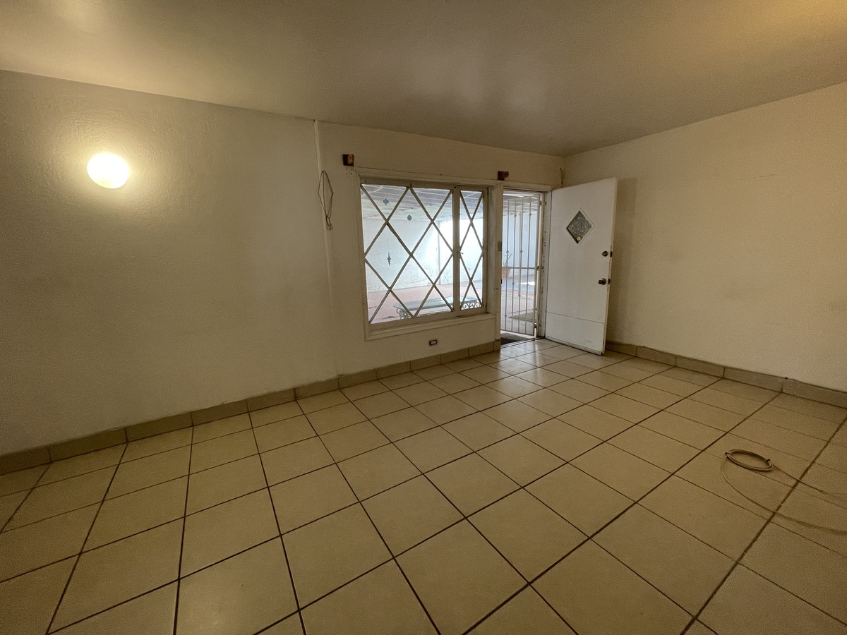 20 de 45: sala comedor departamento planta baja