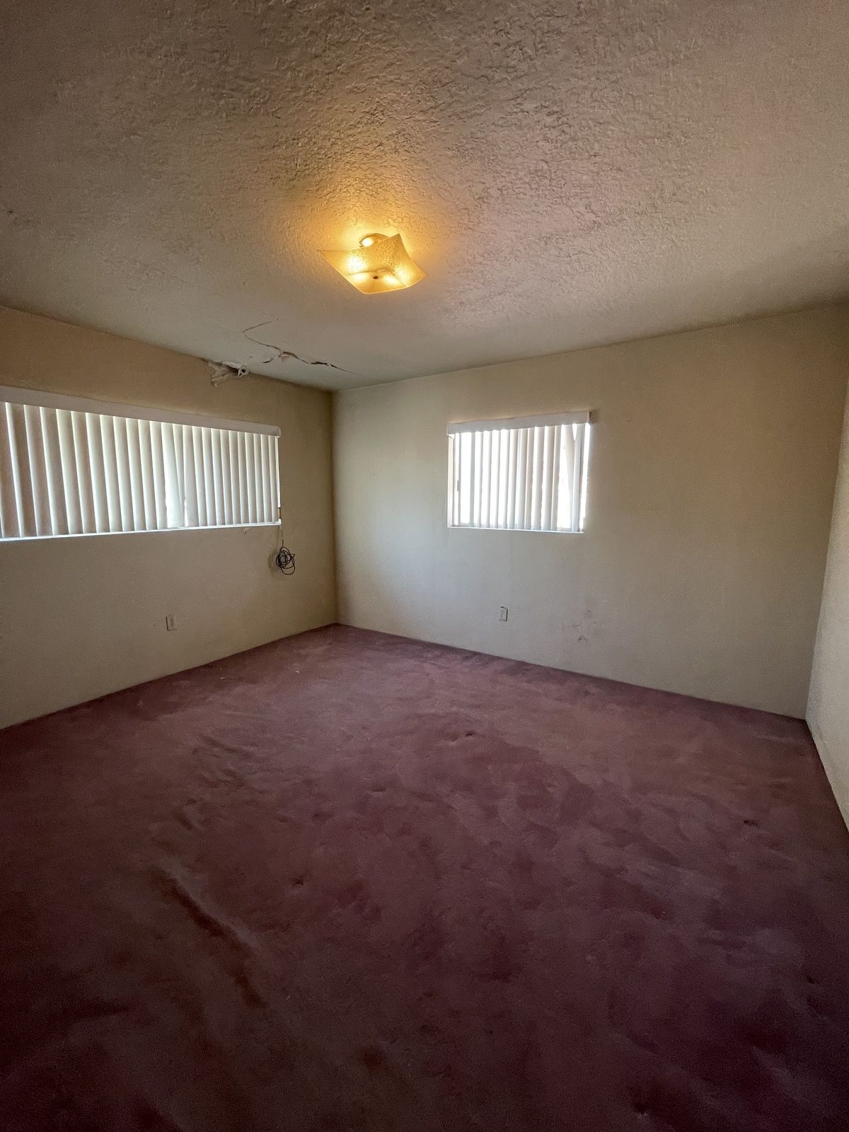 28 de 45: recámara con closet planta alta casa