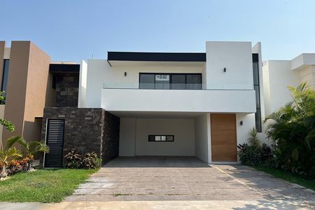 Casa en venta Mérida| Parque Natura| 4 recámaras| 410 m²