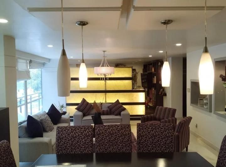 11 de 33: Sala comedor