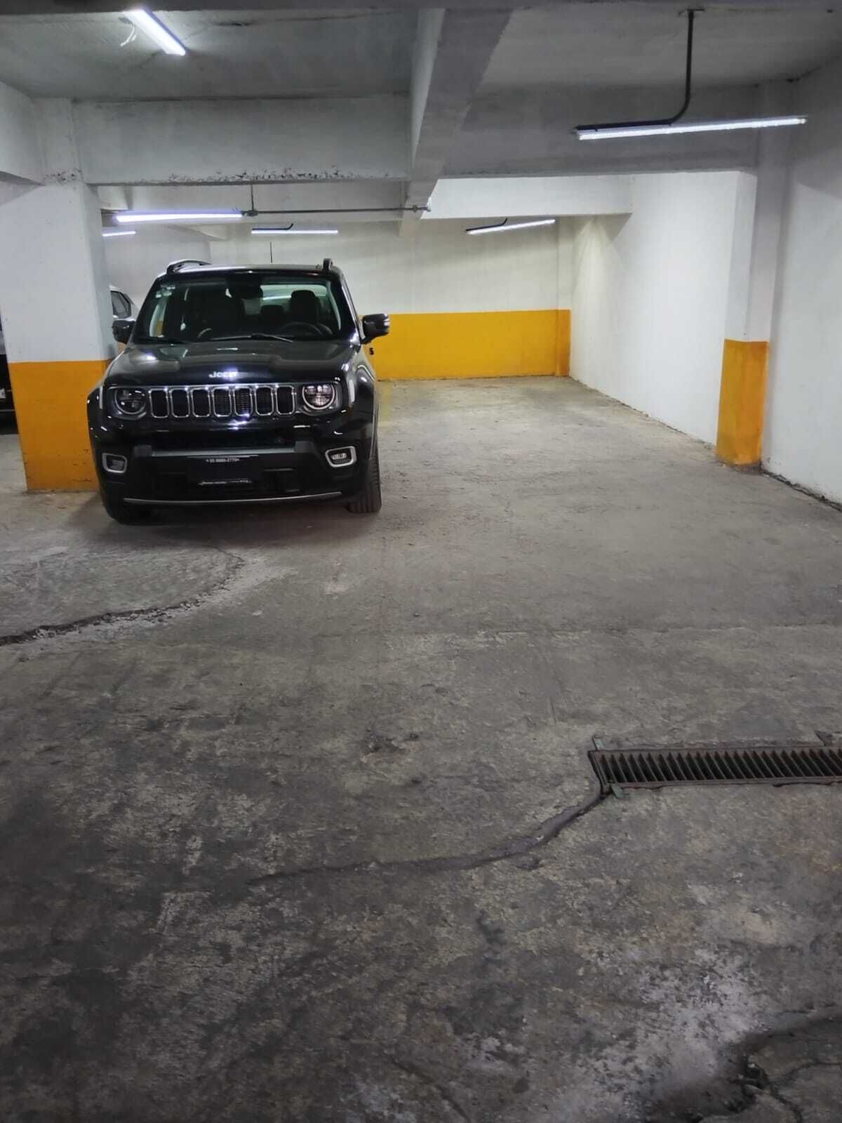 11 of 17: ESTACIONAMIENTO DEPTO
