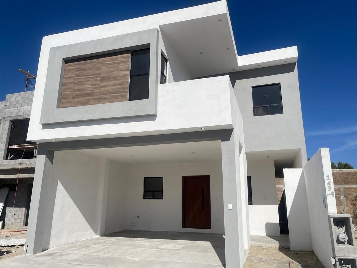 1 de 11: FACHADA MODERNA