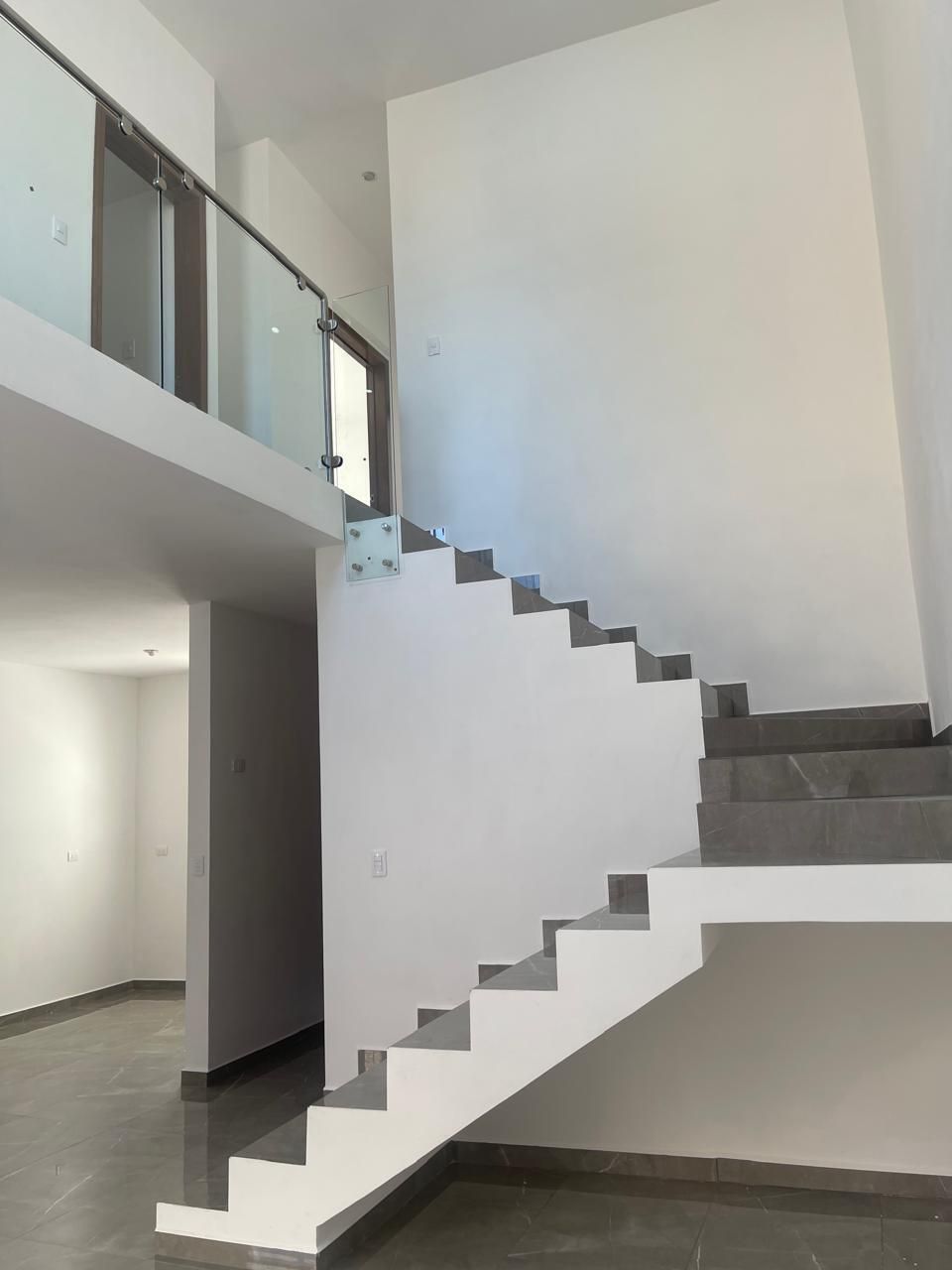 3 de 11: SALA DOBLE ALTURA