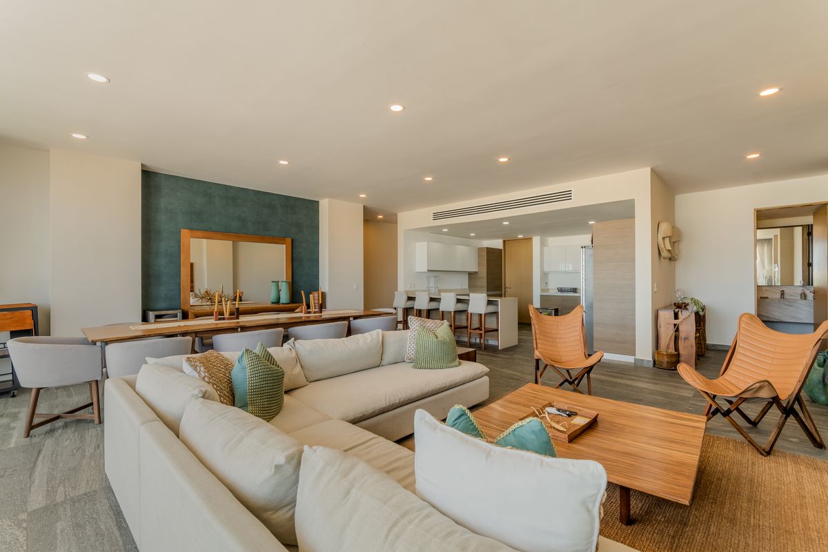 3 de 38: Sala Comedor