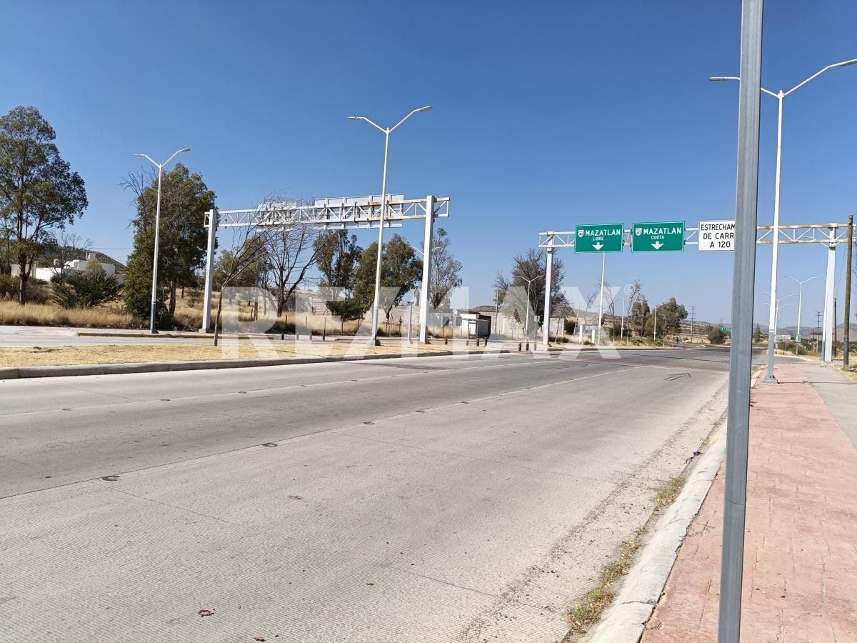 Venta de Terreno Comercial salida a Mazatlán
