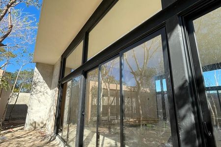 TERRENO RESIDENCIAL À VENDA EM MÉRIDA, COM AMENIDADES EM CHOLUL
