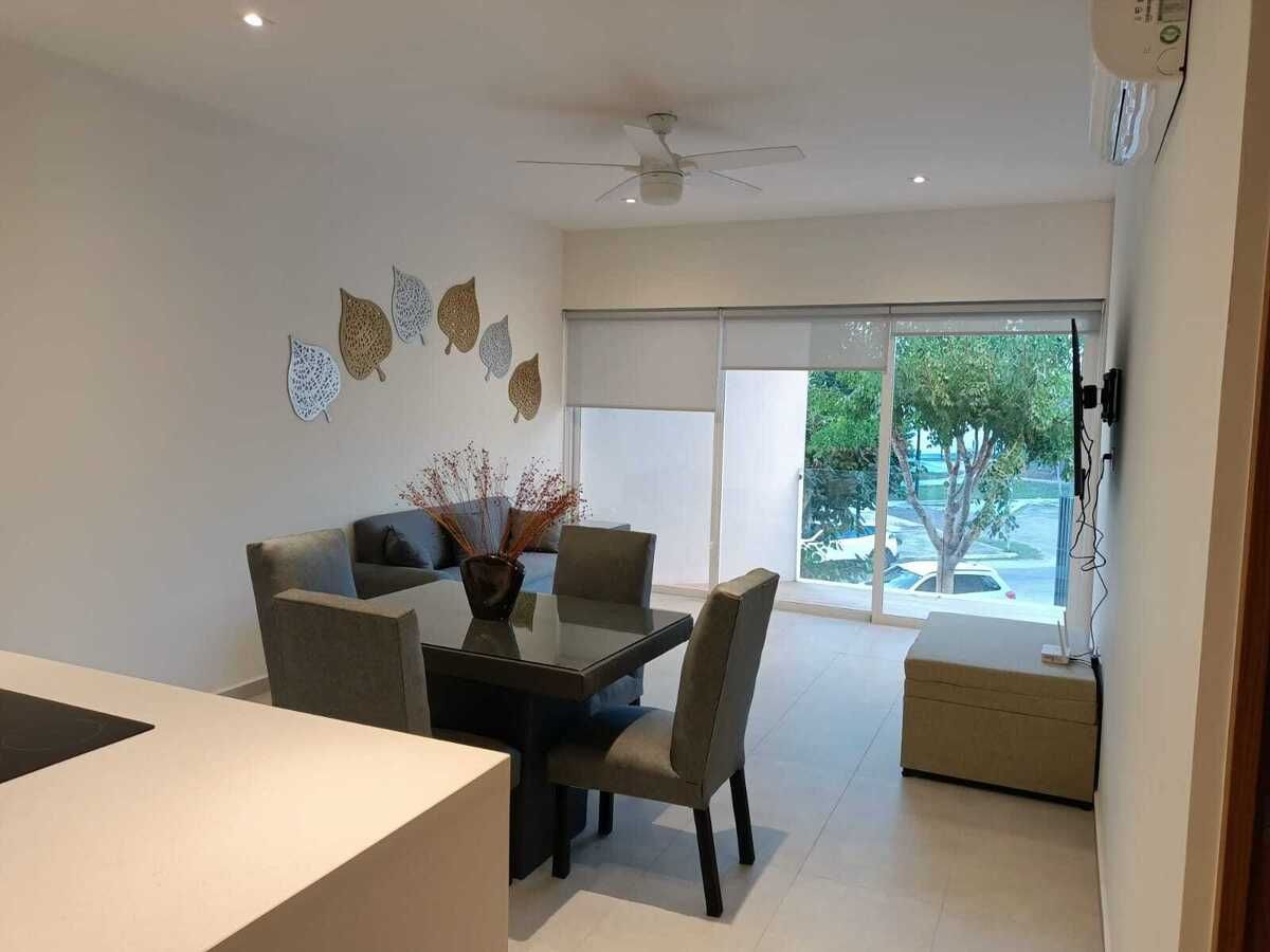 1 de 22: Comedor con vista al parque