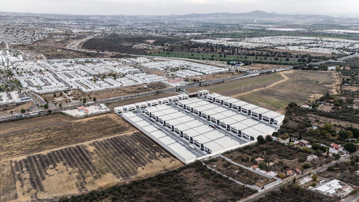 6 de 12: Venta terreno industrial  500 m2 Norponiente Querétaro