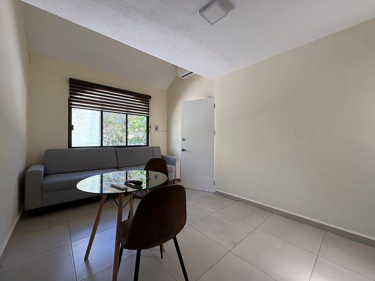 DEPARTAMENTO CERCA DEL PUERTO PESQUERO, foto 1 de 11