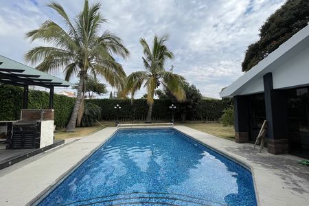 NEW CORNER HOUSE 5 BEDROOMS AND SUPER EQUIPPED / LOMAS DE COCOYOC