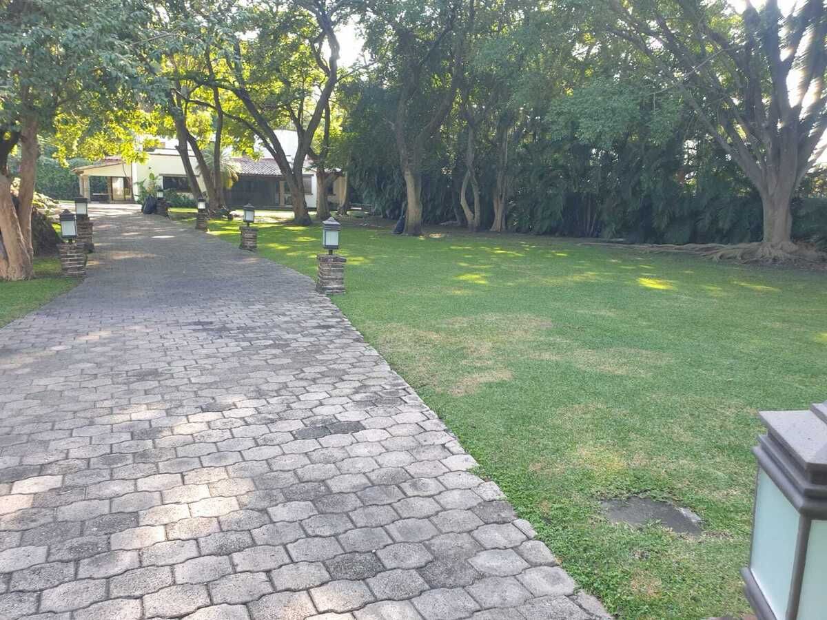 Se venden 4 casas en Jiutepec Morelos - Imagen 5