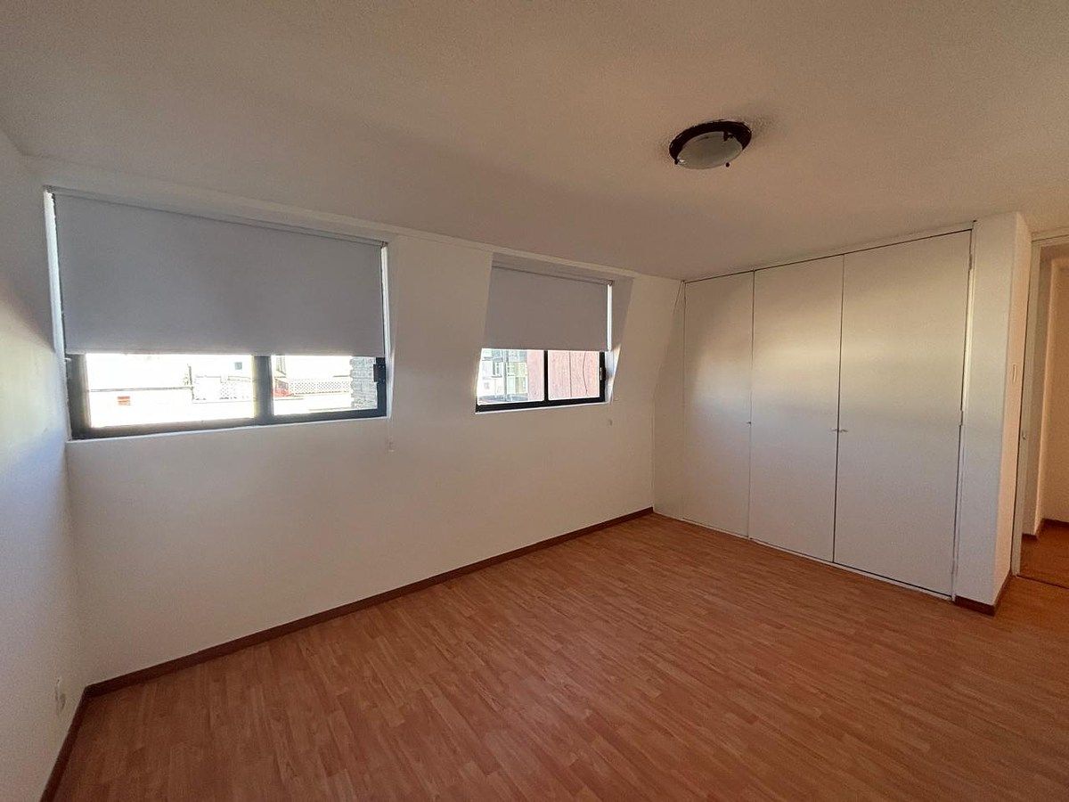 26 de 37: 2da recámara