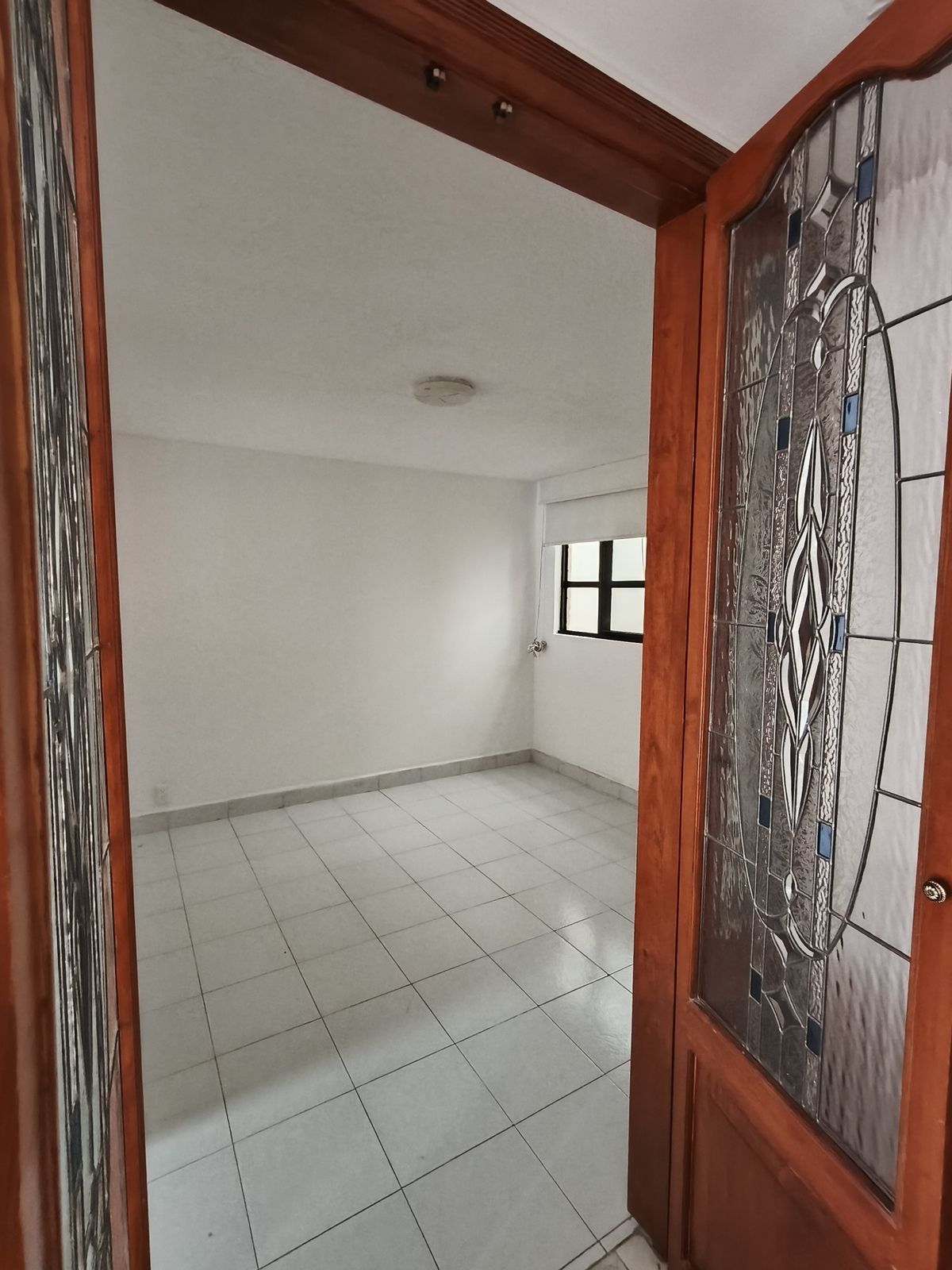 9 de 26: Estudio o recámara en planta baja