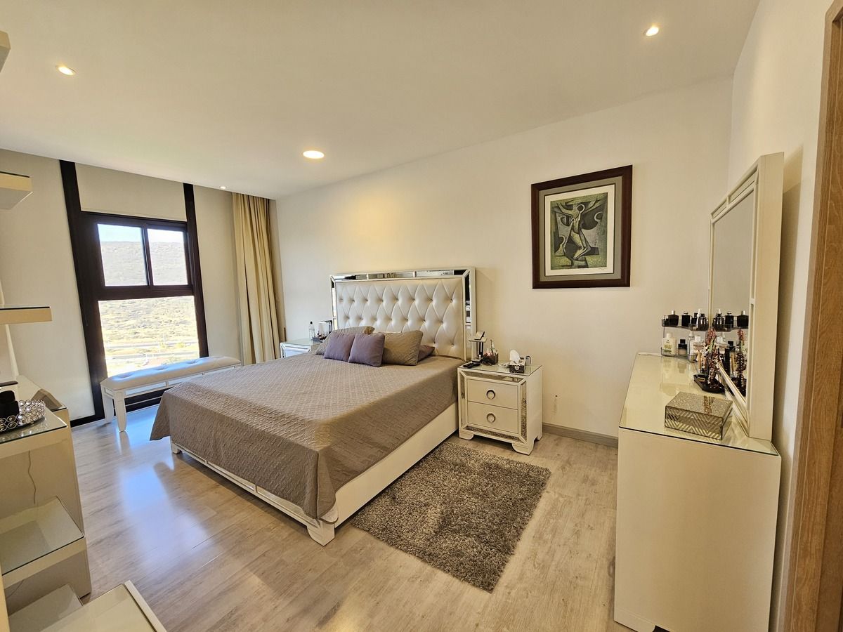 14 de 28: MASTER SUITE