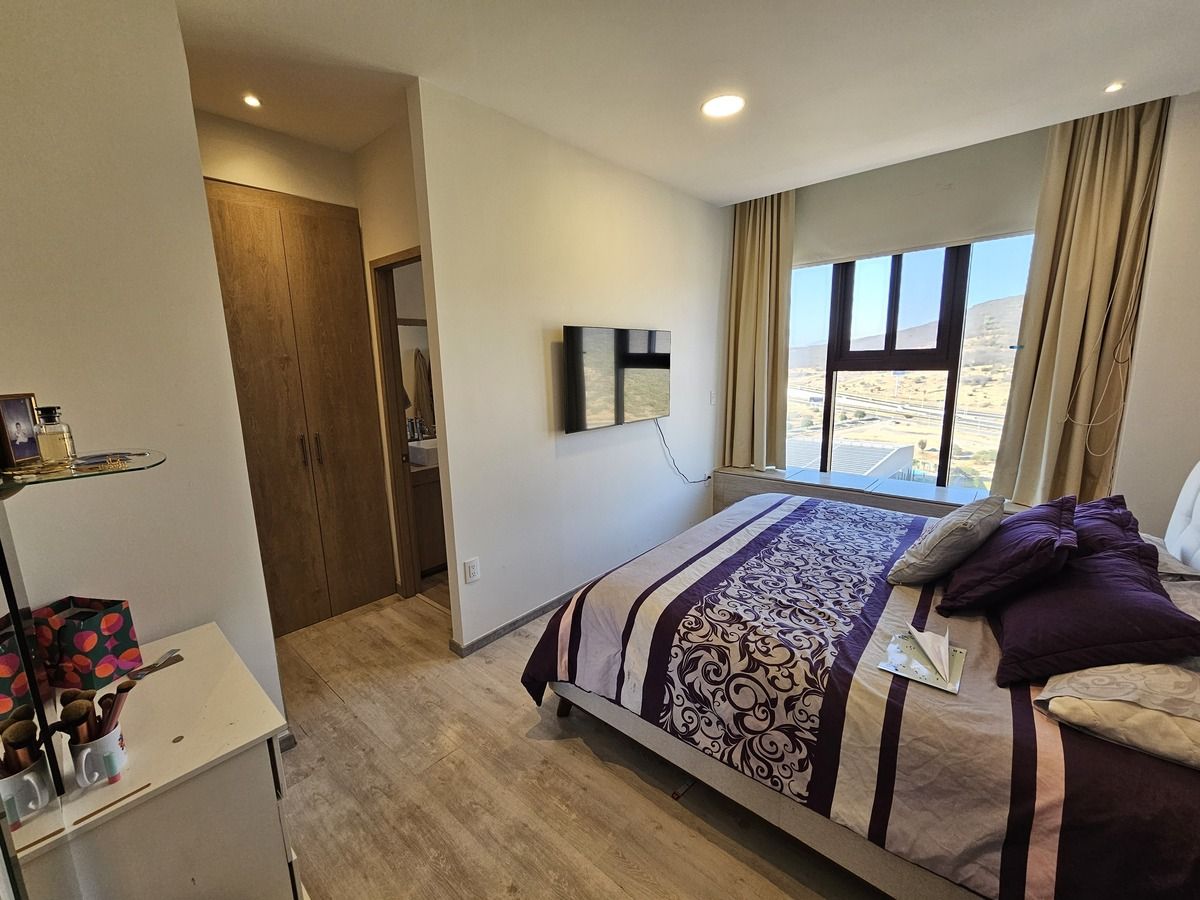 21 de 28: JUNIOR SUITE 1