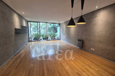 PH Estilo Town House