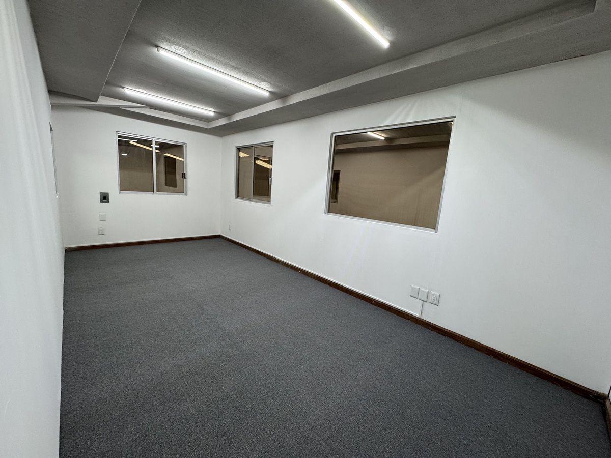 19 of 21: Oficinas PA