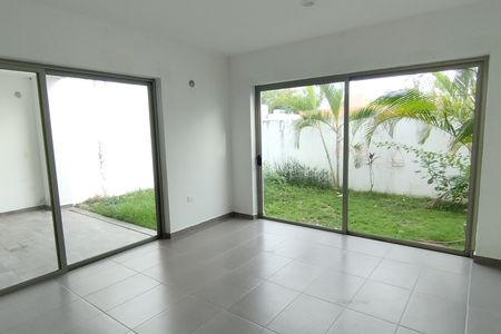 Casa à venda no bairro Altozano