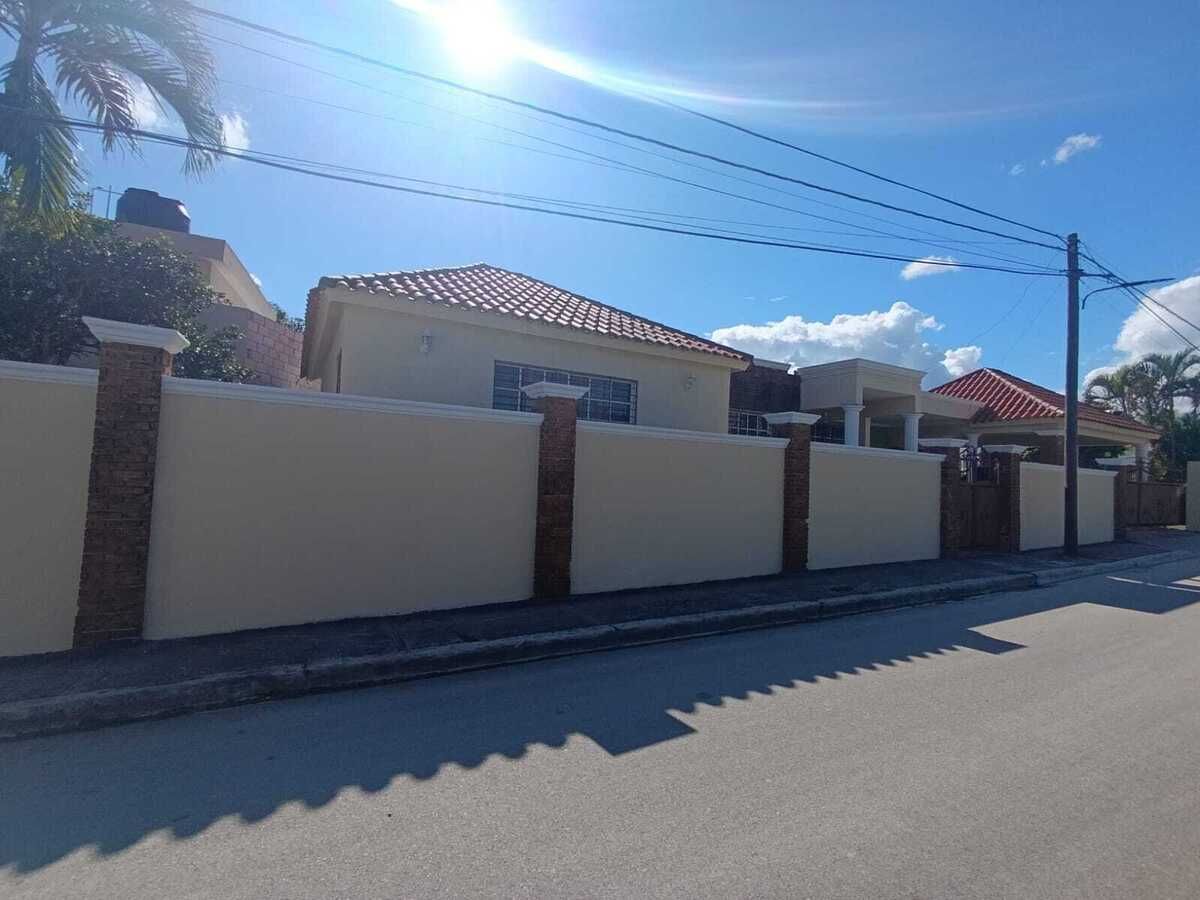 House in Higüey