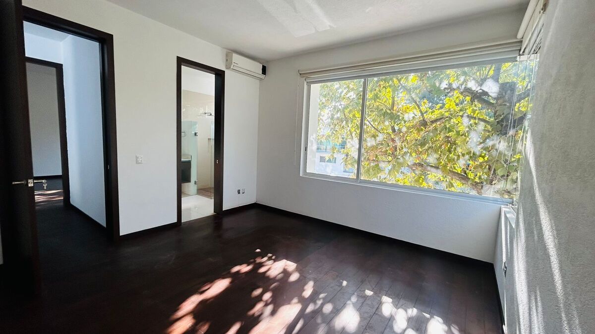 28 de 39: Recámara Secundaria 2