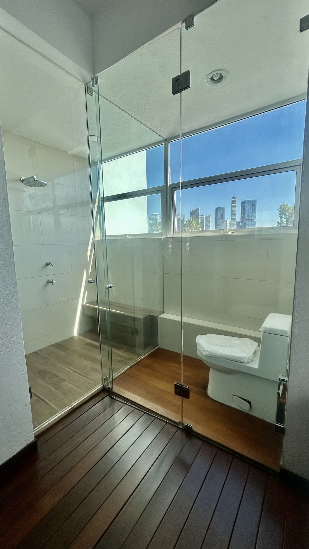 23 de 39: Baño principal