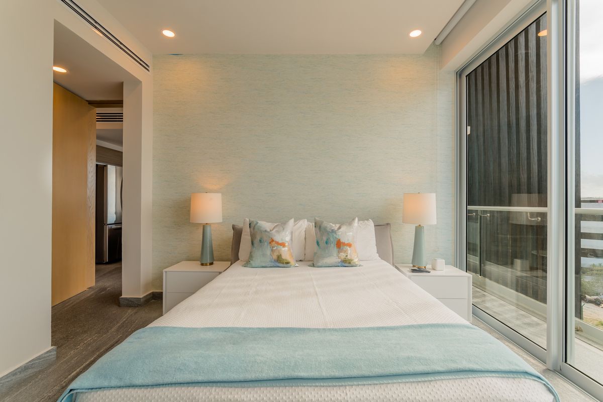 12 of 28: Vista recámara 1 
Cama Queen