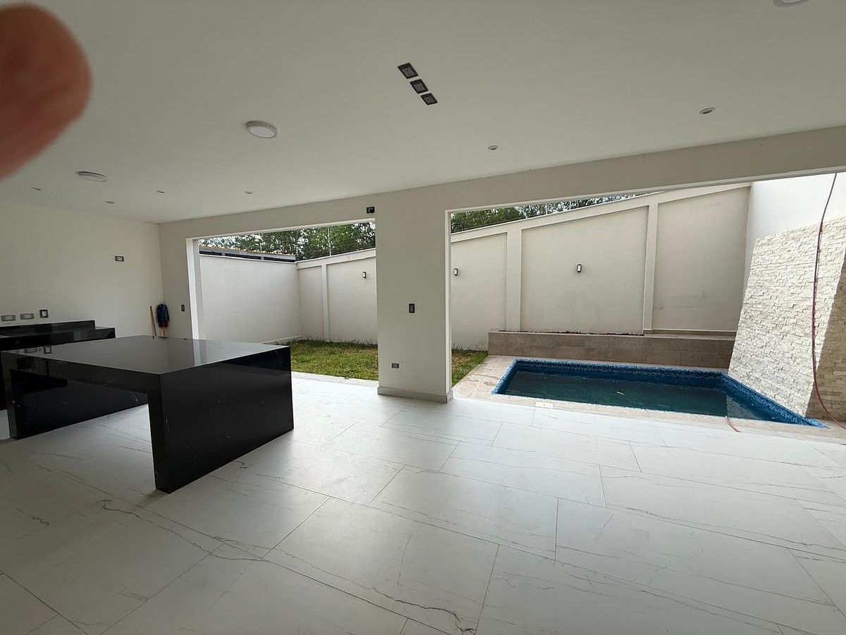Casa en Castaños del Vergel, Monterrey, foto 3 de 29