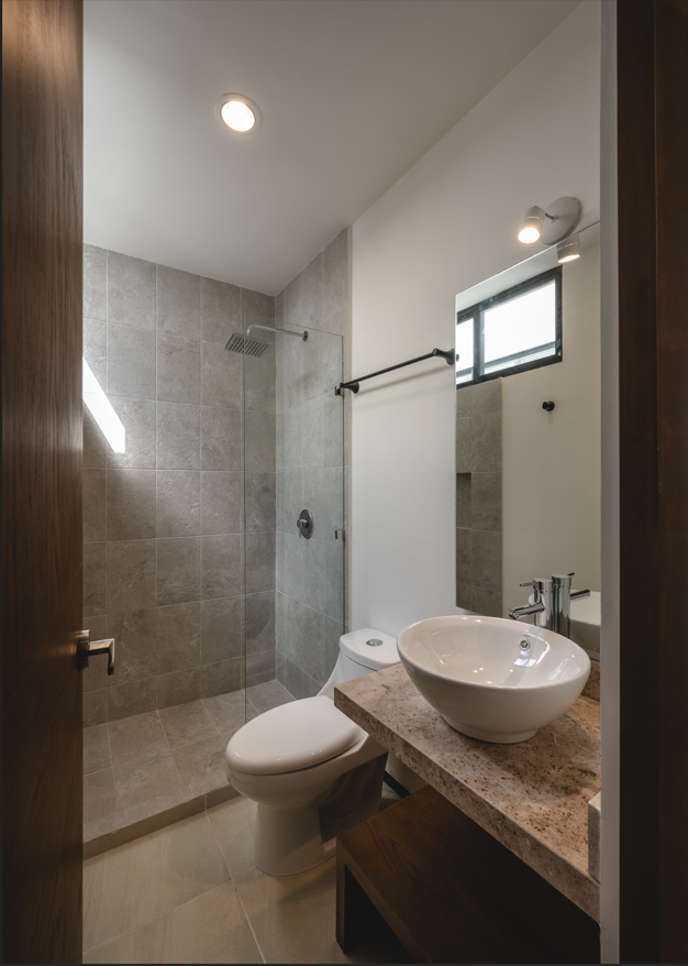 6 de 15: Baño Recámara Principal