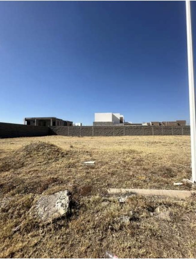 Terreno Comercial en Venta ubicado en Fraccionamiento La Sauceda