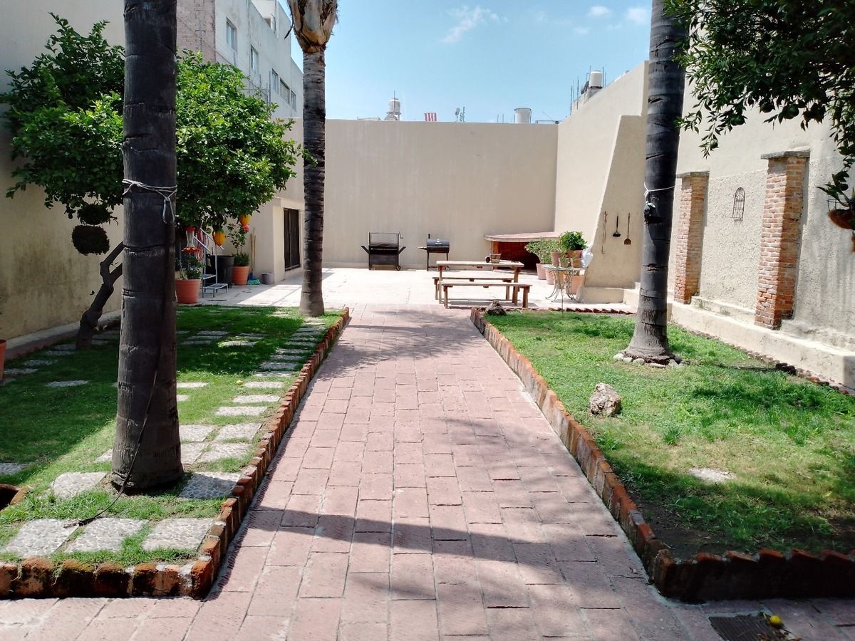 Imagen 4 de 8